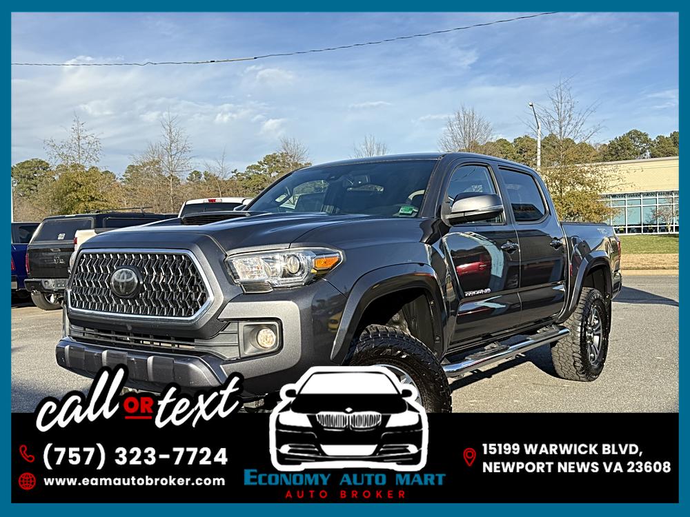 2018 Toyota Tacoma TRD Sport's photo