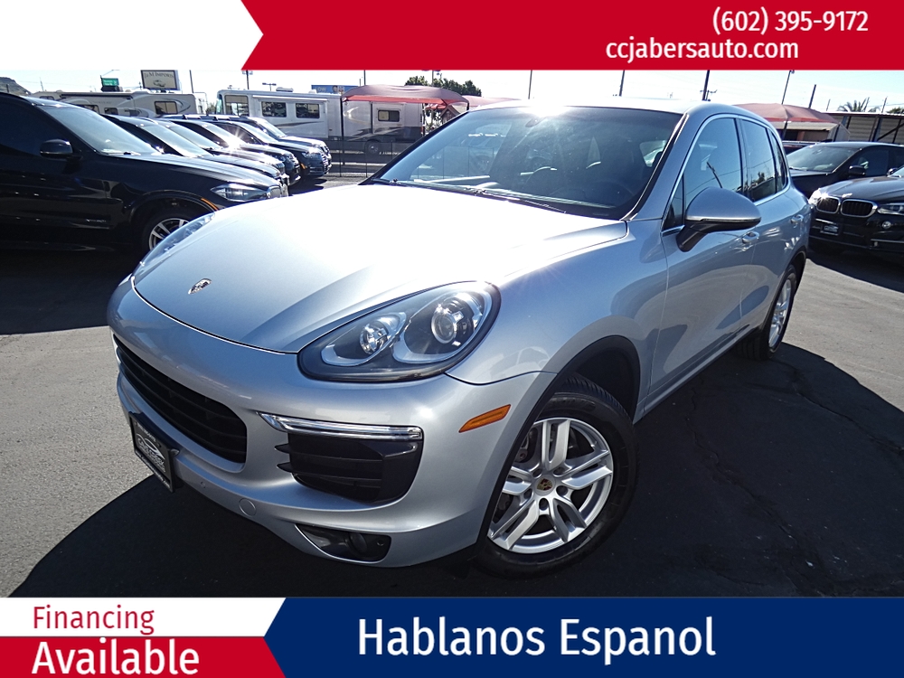 2016 Porsche Cayenne Base's photo