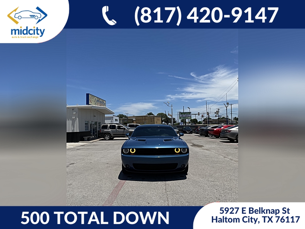 2023 Dodge Challenger SXT Auto's photo