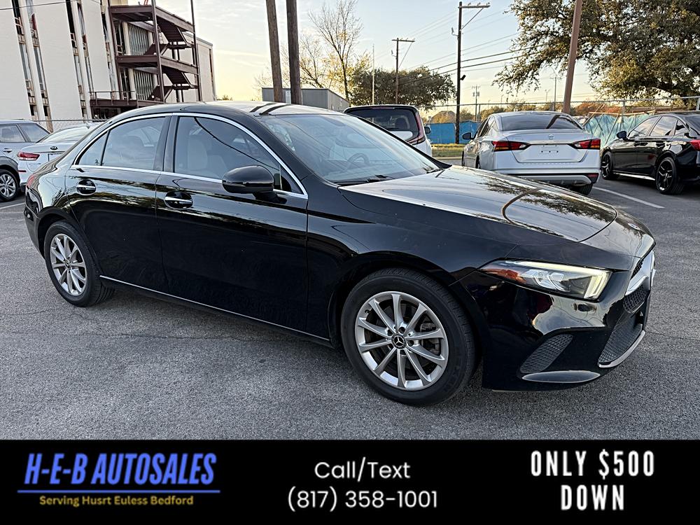 2019 Mercedes-Benz A-Class A220's photo