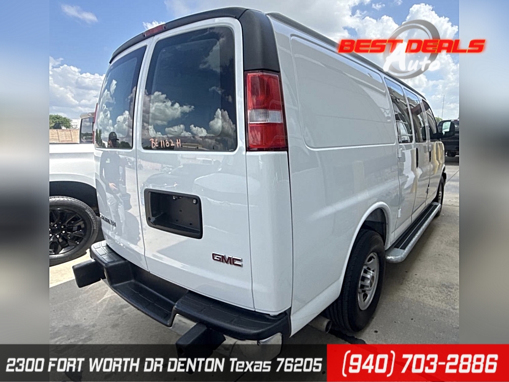 2025 GMC Savana 2500's photo