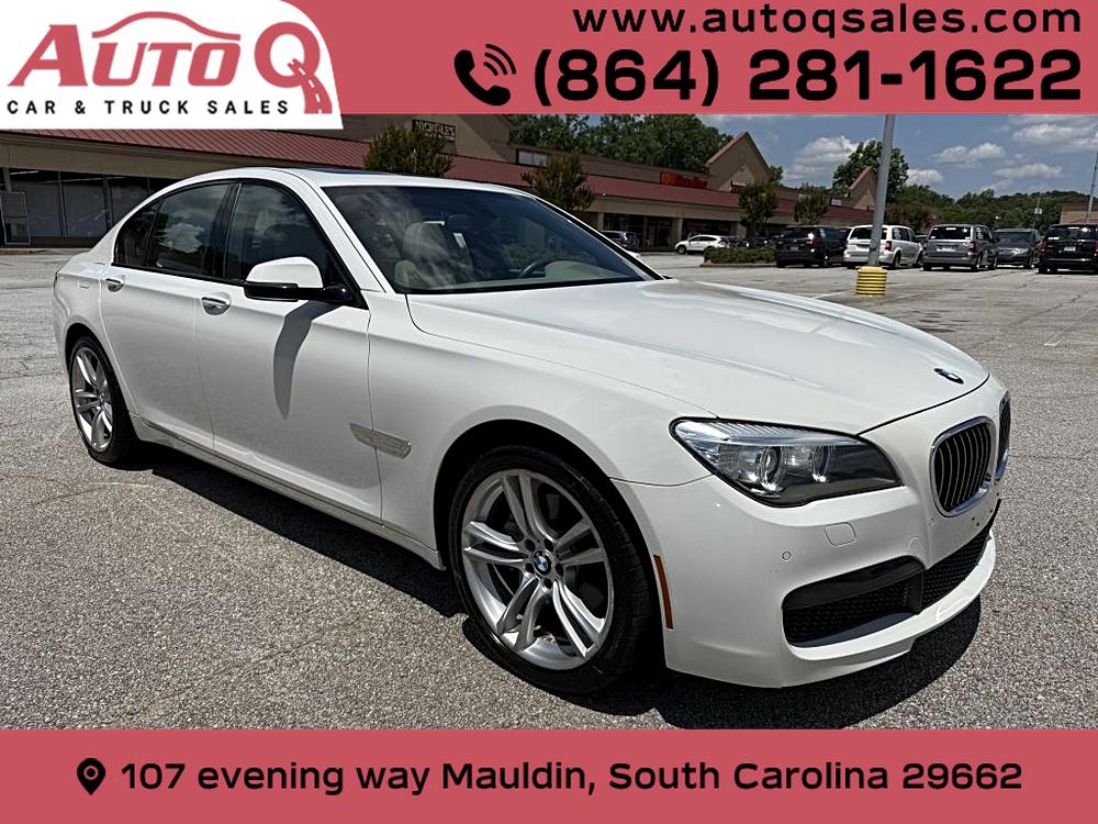 2014 BMW 7 Series 740i's photo