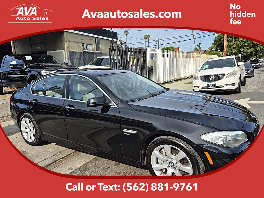 2011 BMW 5 Series 550i xDrive Sedan's photo