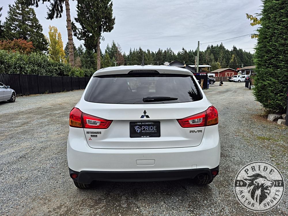 2015 Mitsubishi RVR