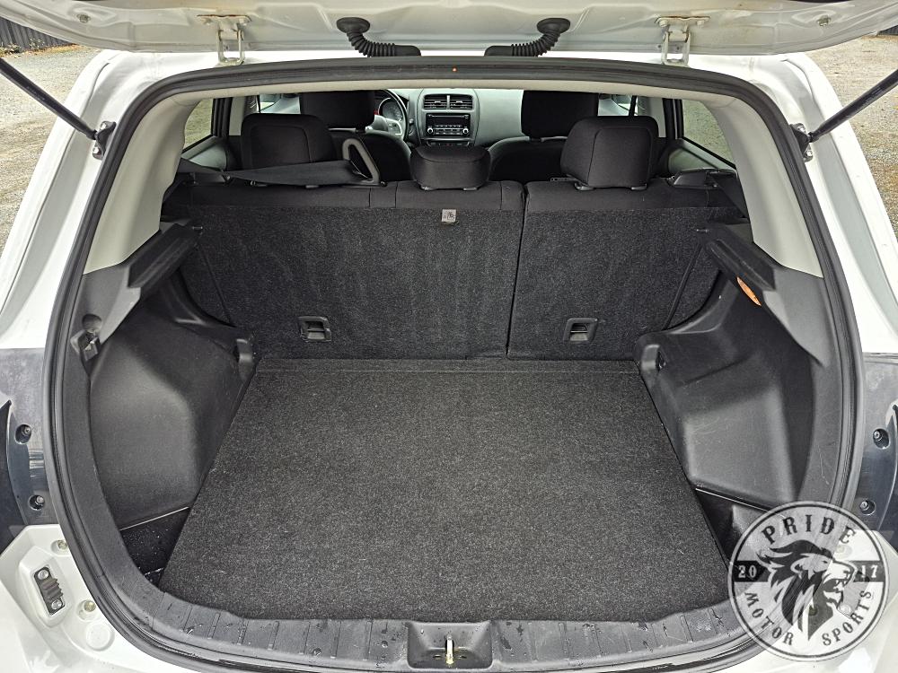 2015 Mitsubishi RVR
