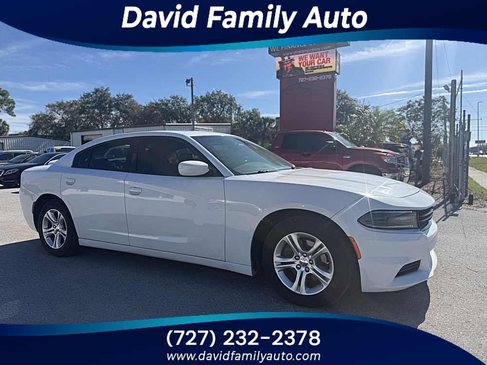 2020 Dodge Charger SXT's photo