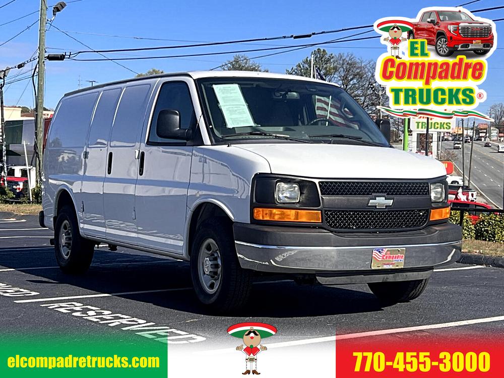 2017 Chevrolet Express Cargo Work Van's photo