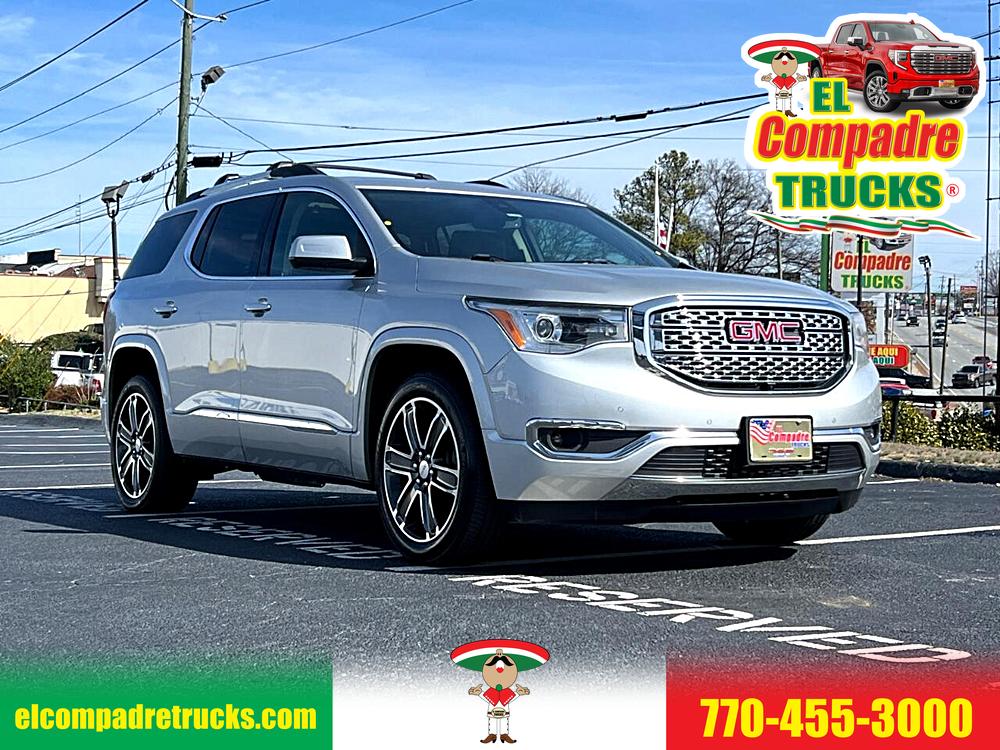 2018 GMC Acadia Denali's photo