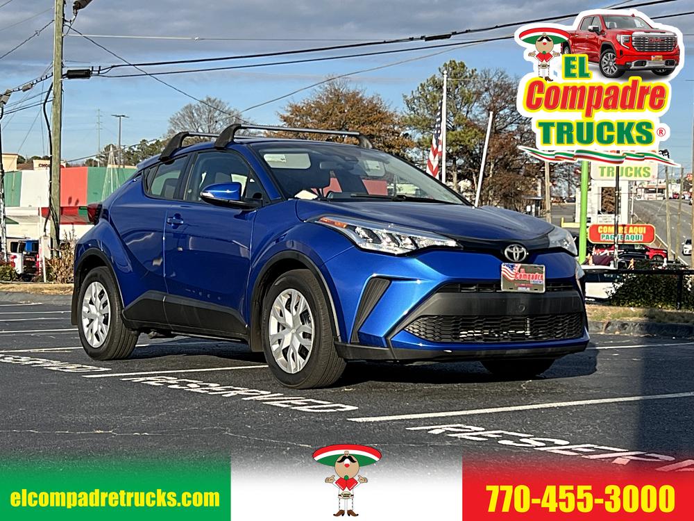 2020 Toyota C-HR LE's photo