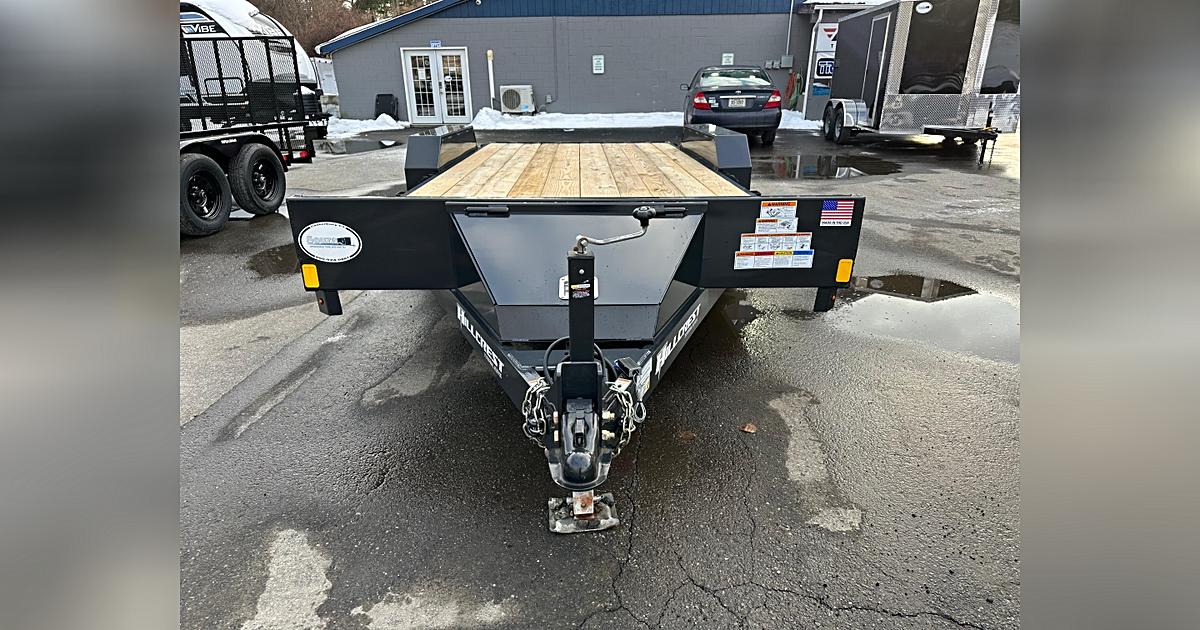 2026 Hillcrest 10162SC 10K 16+2 CAR HAULER