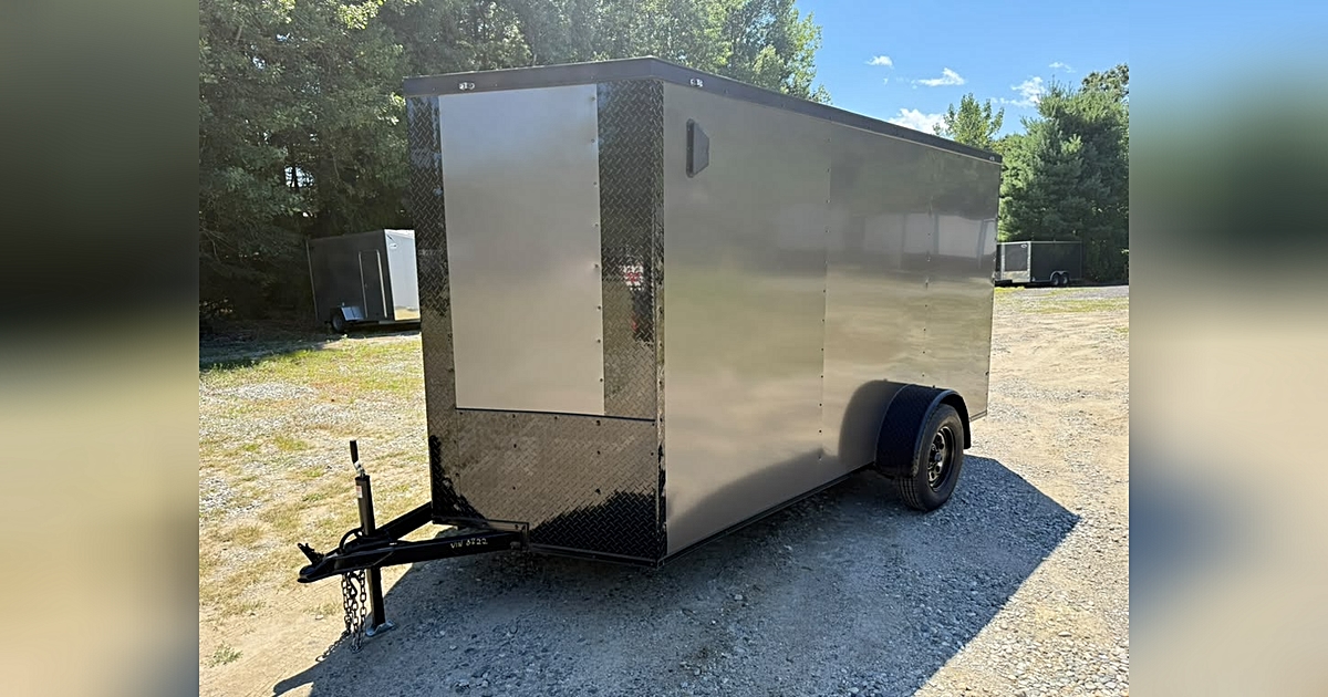 2026 J & C Suppliers 6X12SA ENCLOSED CARGO TRAILER POLYCORE