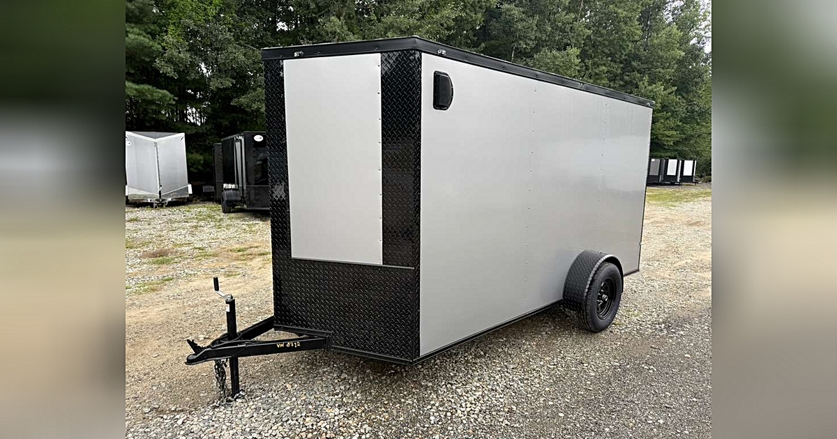 2026 J & C Suppliers 6X12SA ENCLOSED CARGO TRAILER POLYCORE