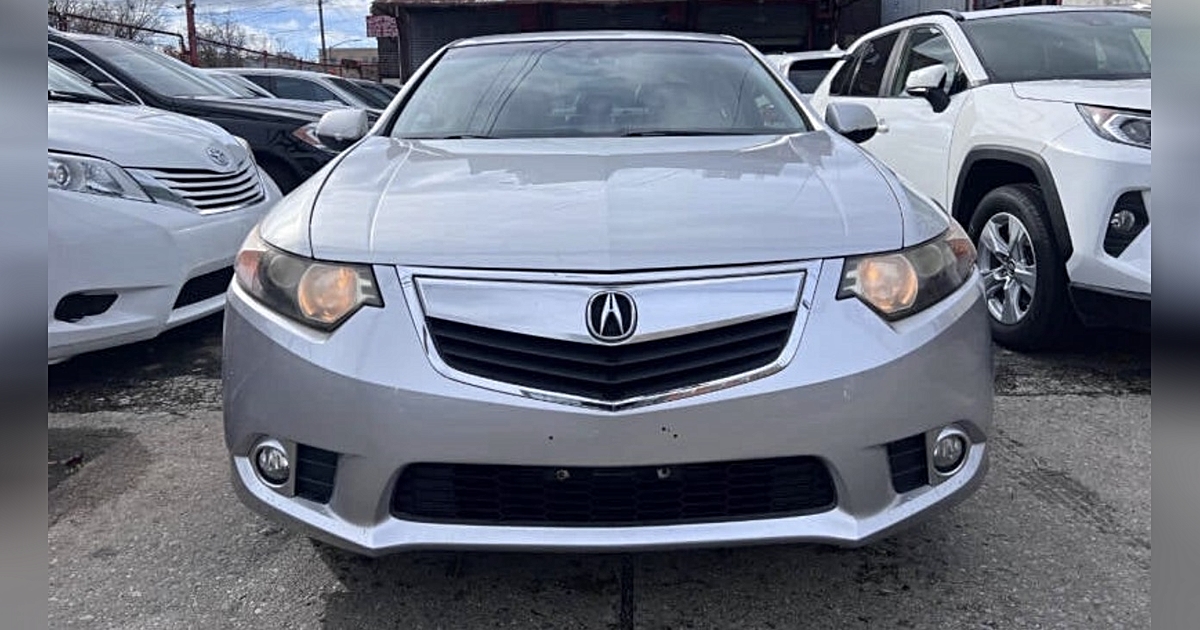 ꕤAiraꕤ 2013 Acura TSX 4dr Sdn I4 Auto Tech Pkg