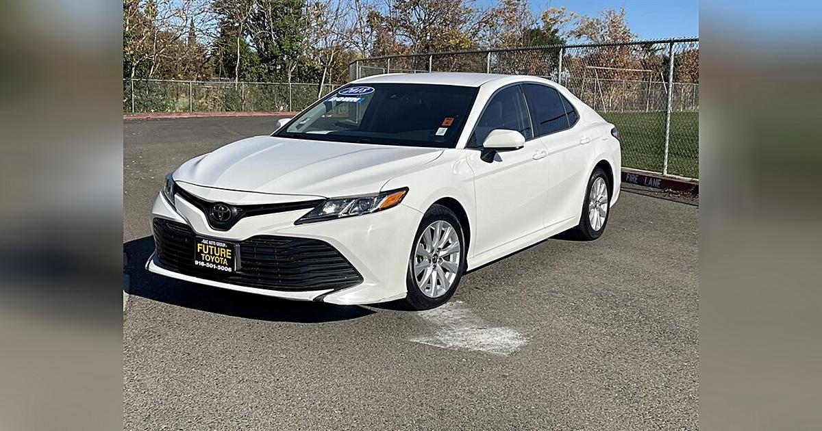 sac auto group 2018 Toyota Camry LE | Auto dealership in California ...